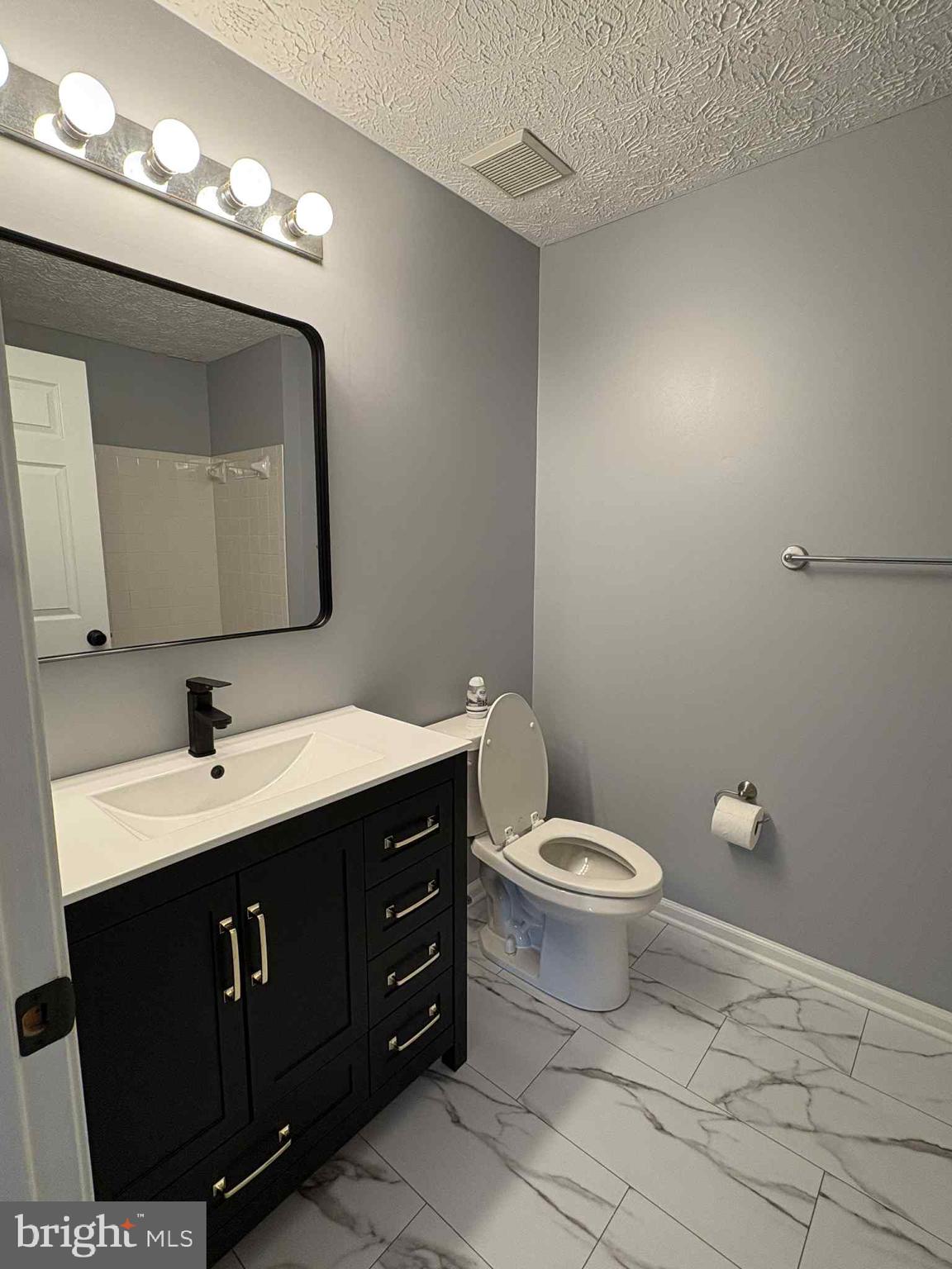 701 ORCHARD OVERLOOK 203