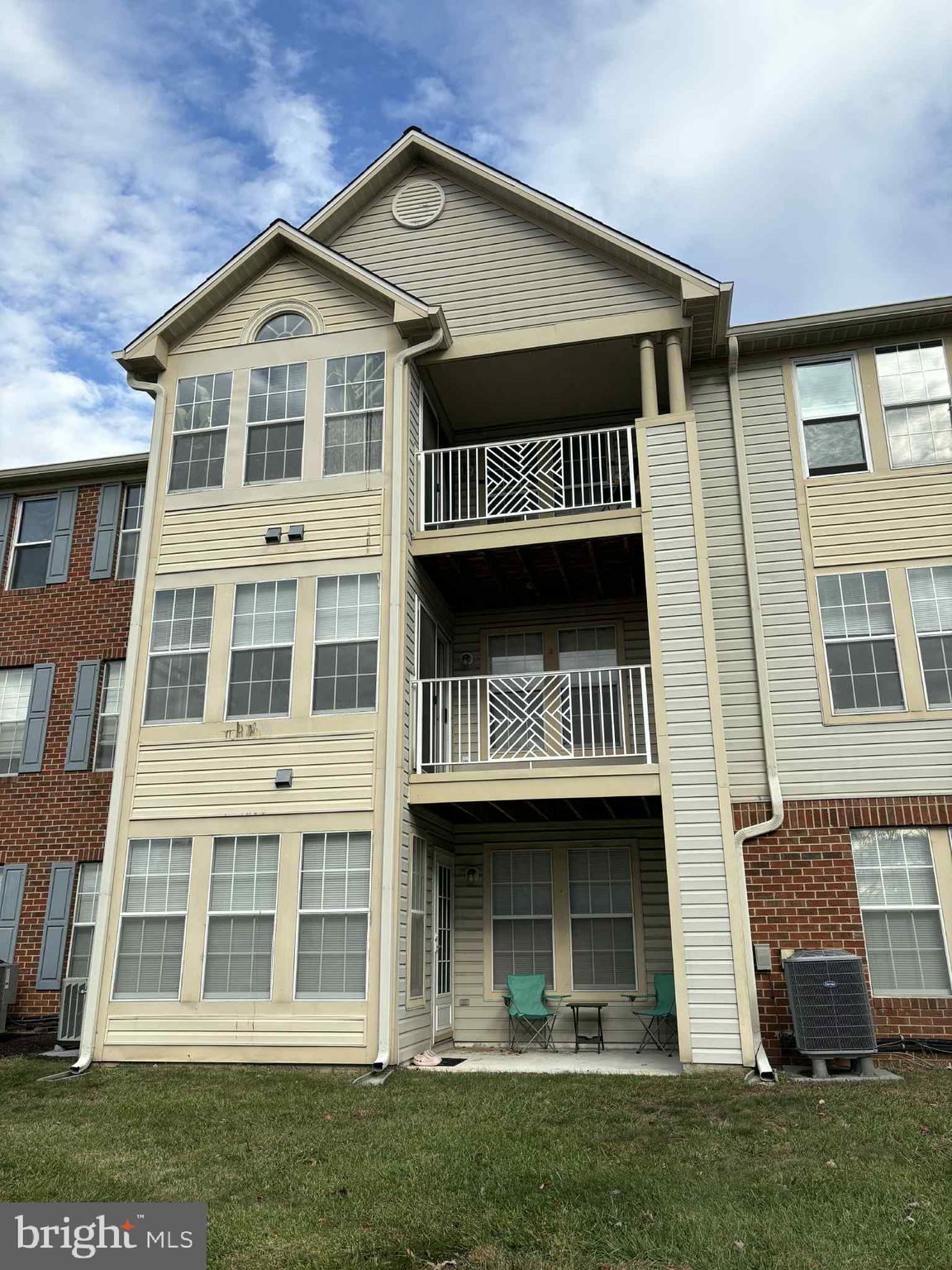 701 ORCHARD OVERLOOK 203