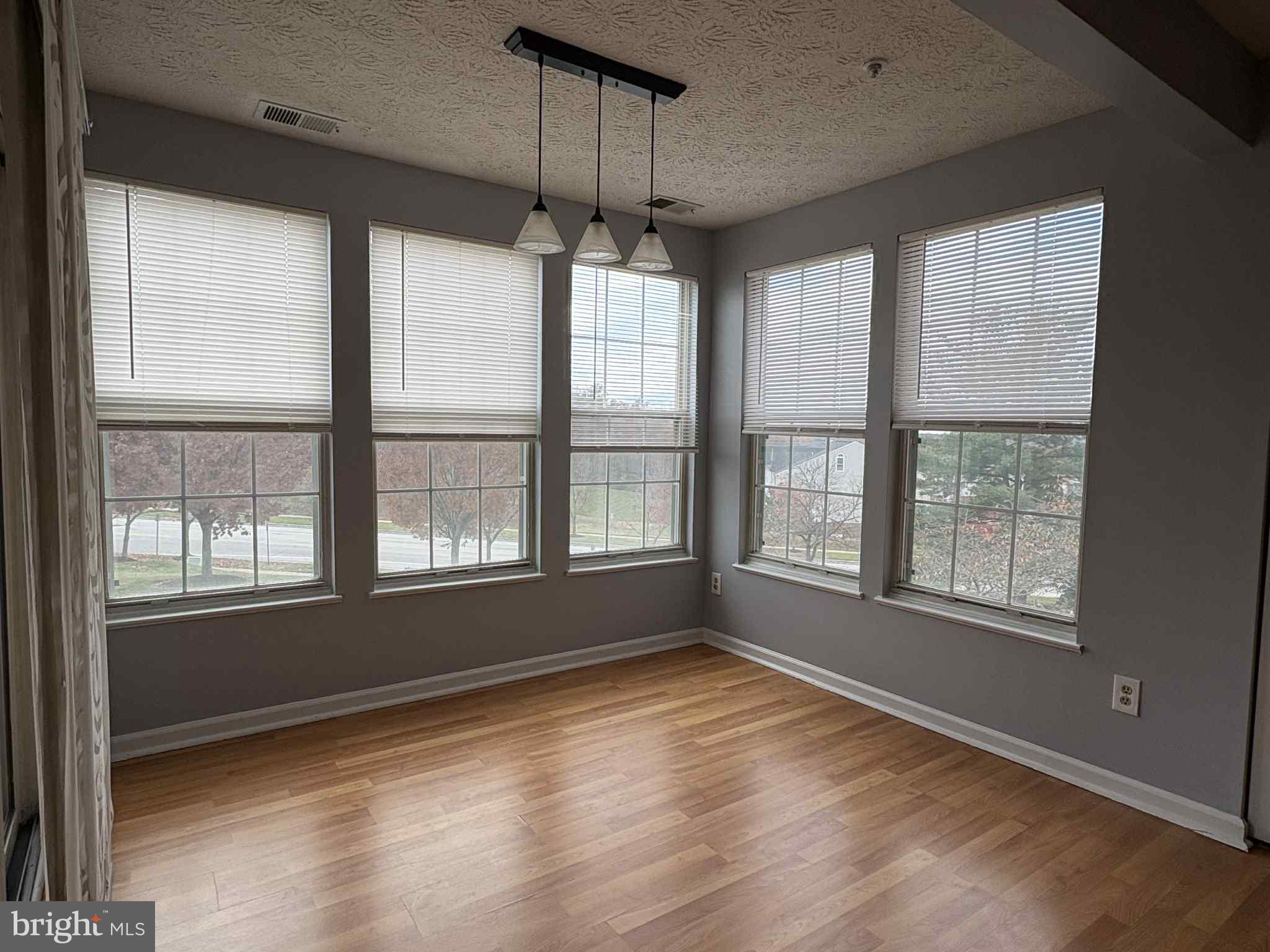 701 ORCHARD OVERLOOK 203