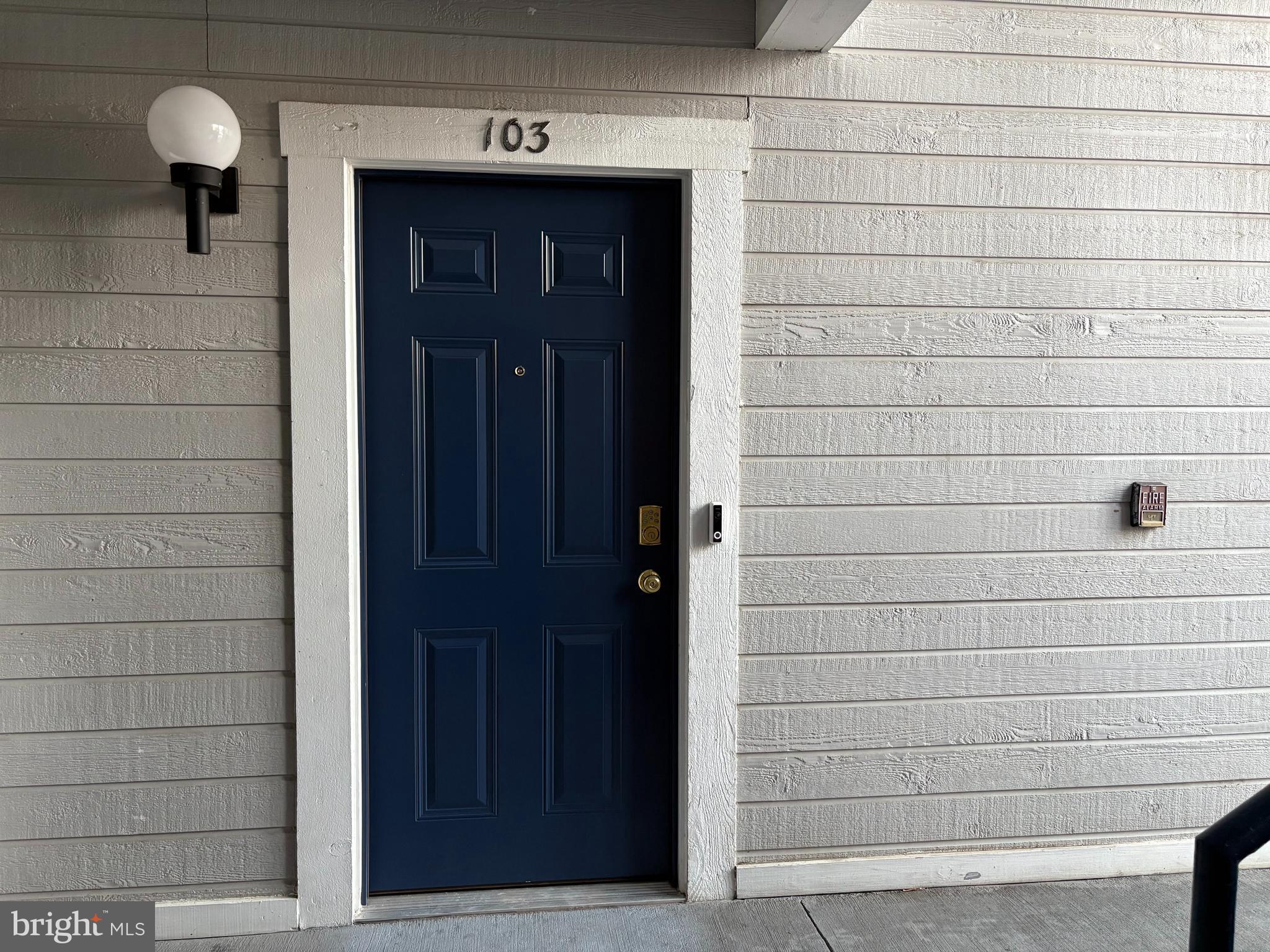 606 MOONGLOW ROAD 103