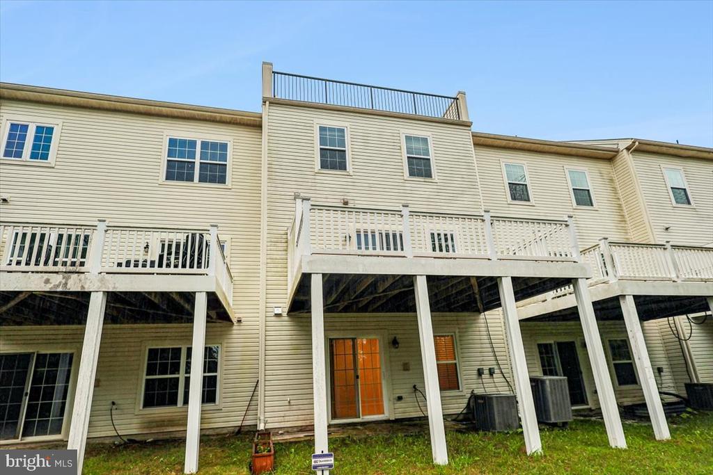 1004 RED CLOVER ROAD