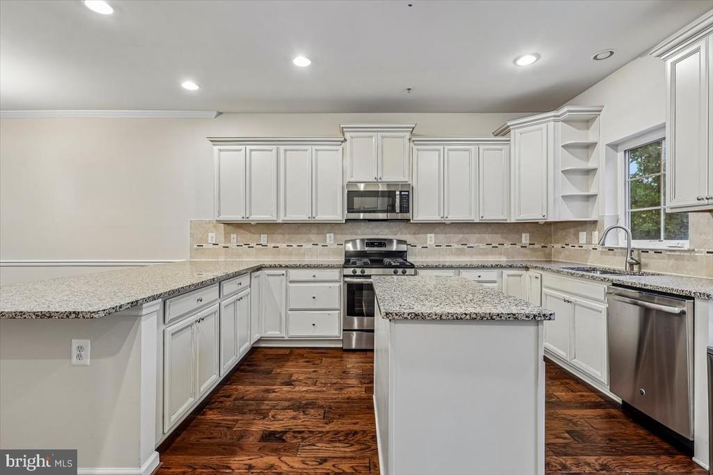 1004 RED CLOVER ROAD