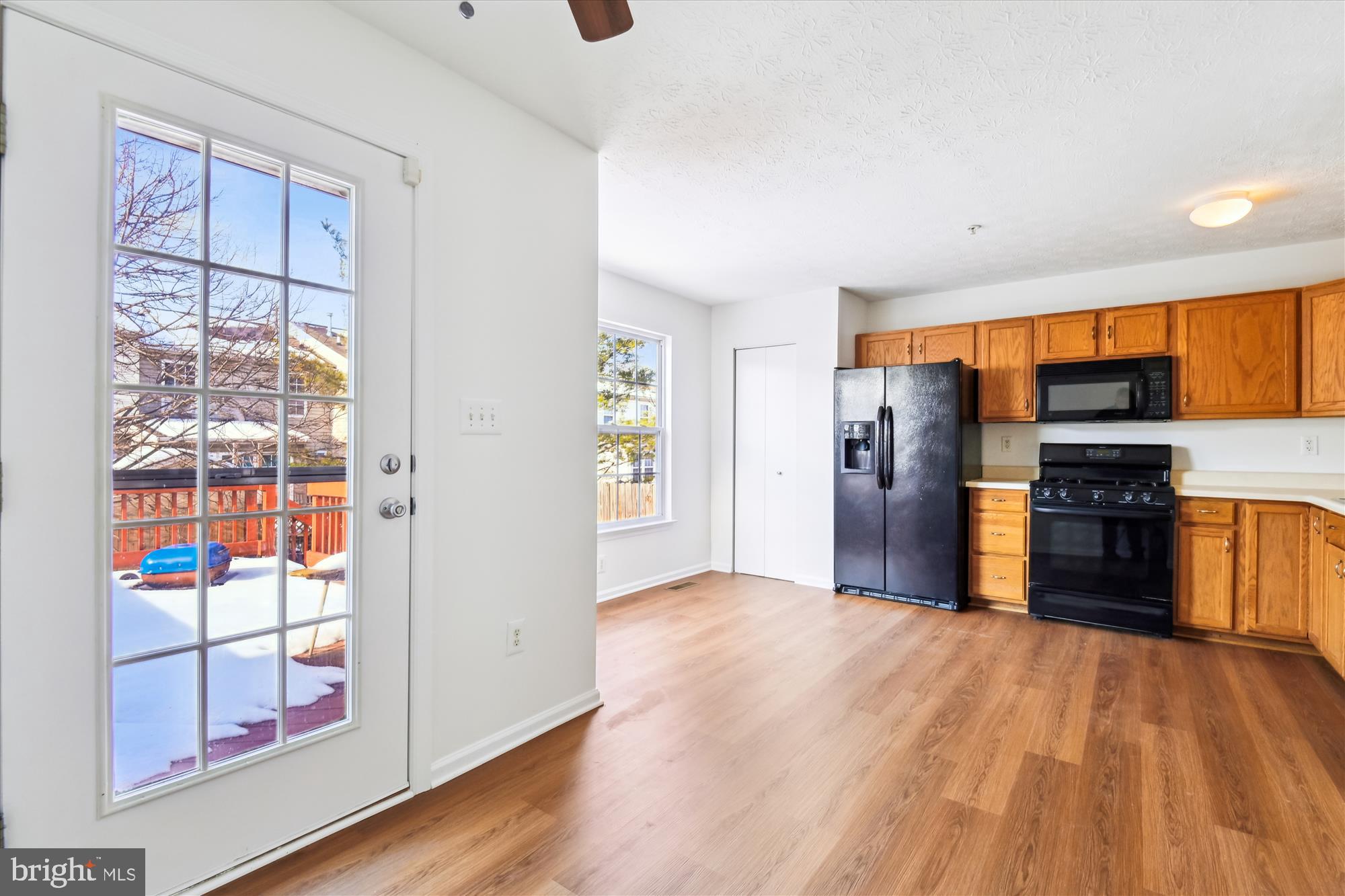 7504 Stones Throw Ct
