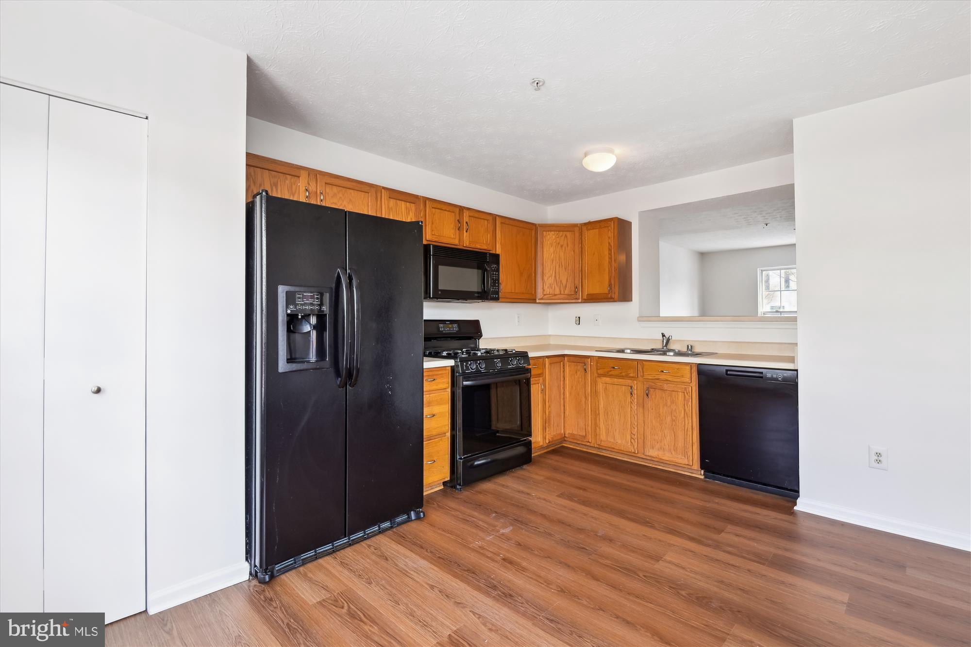 7504 Stones Throw Ct