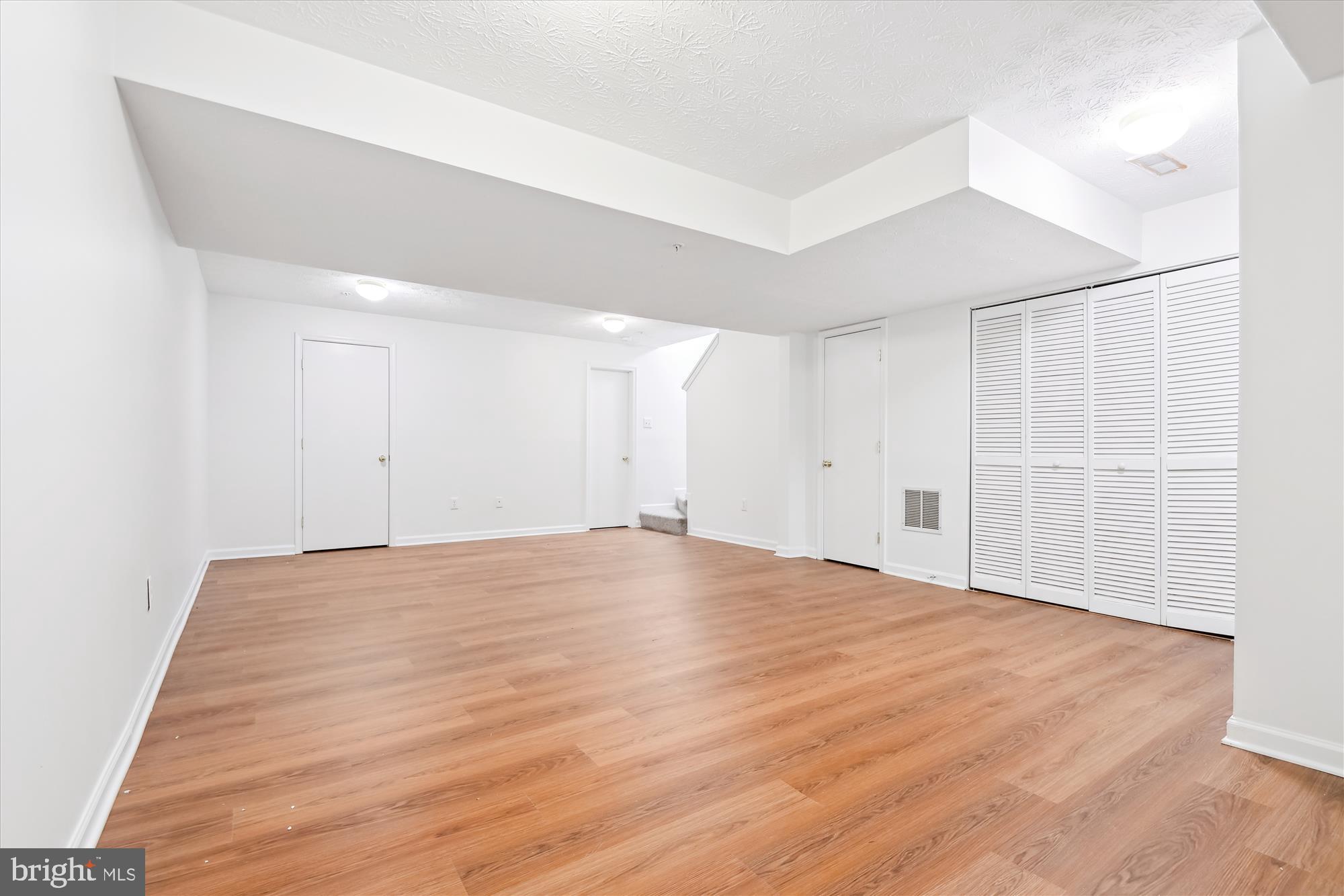 7504 Stones Throw Ct