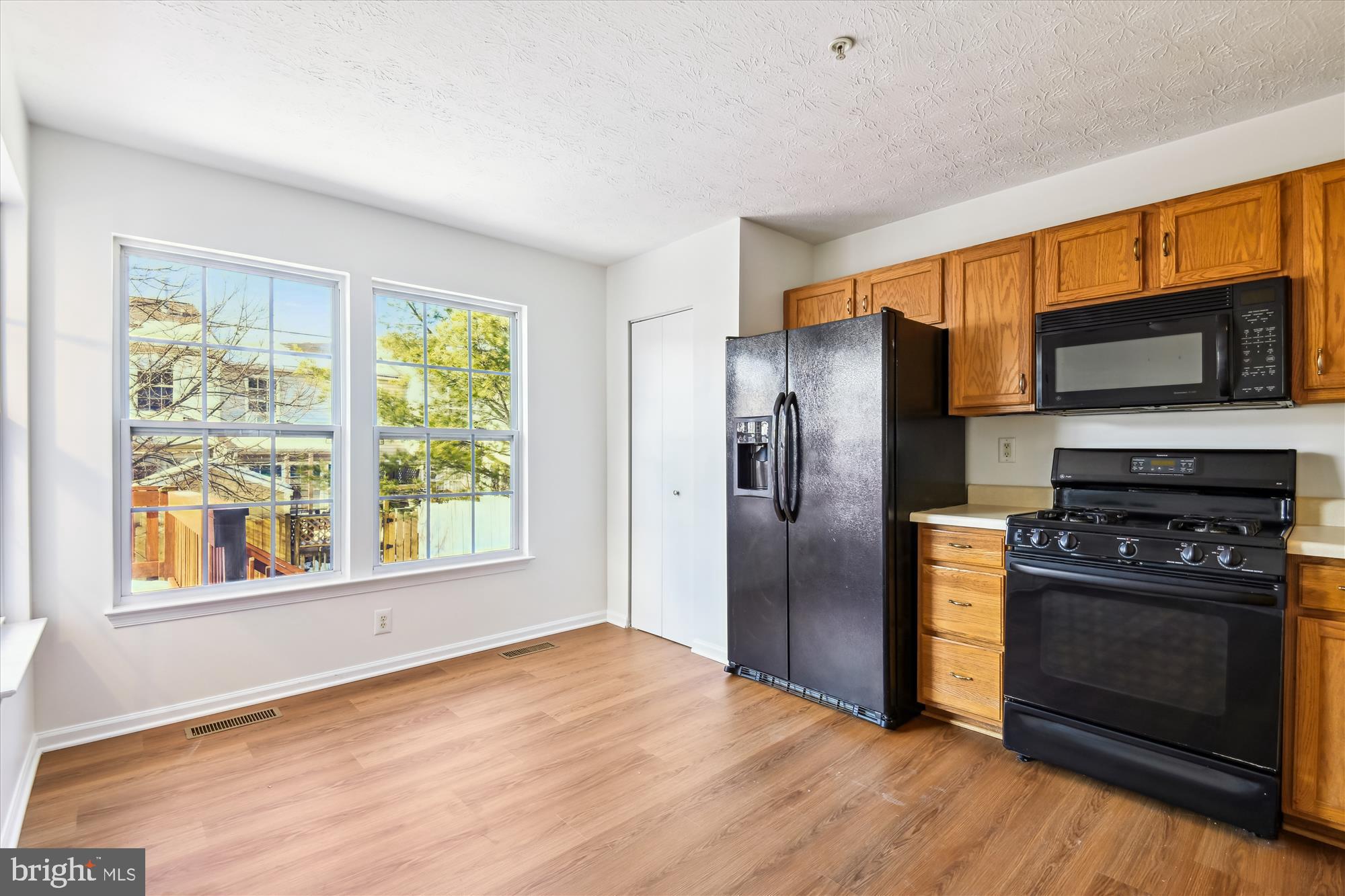 7504 Stones Throw Ct