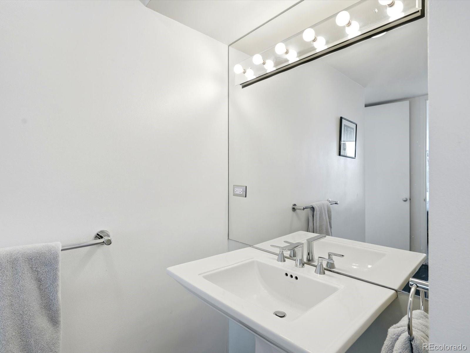 3100 E Cherry Creek Drive S Unit: 702