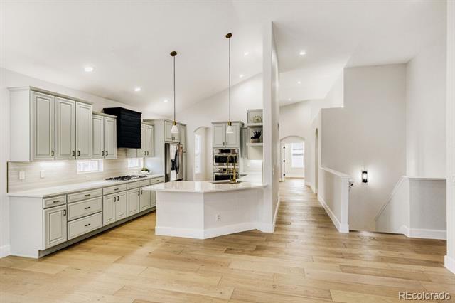 7317 S Quail Court