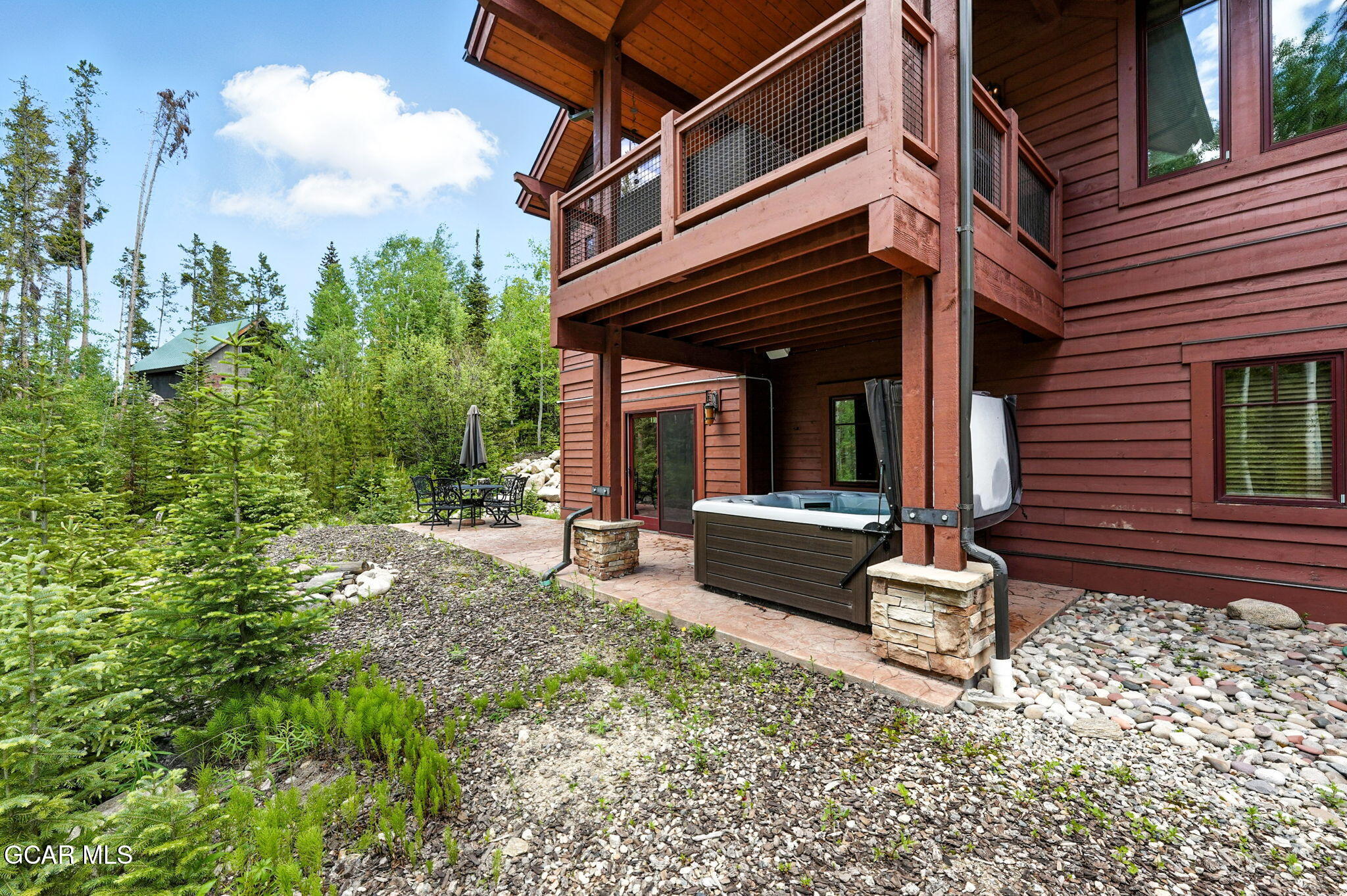 65 LAKE TRAIL Court