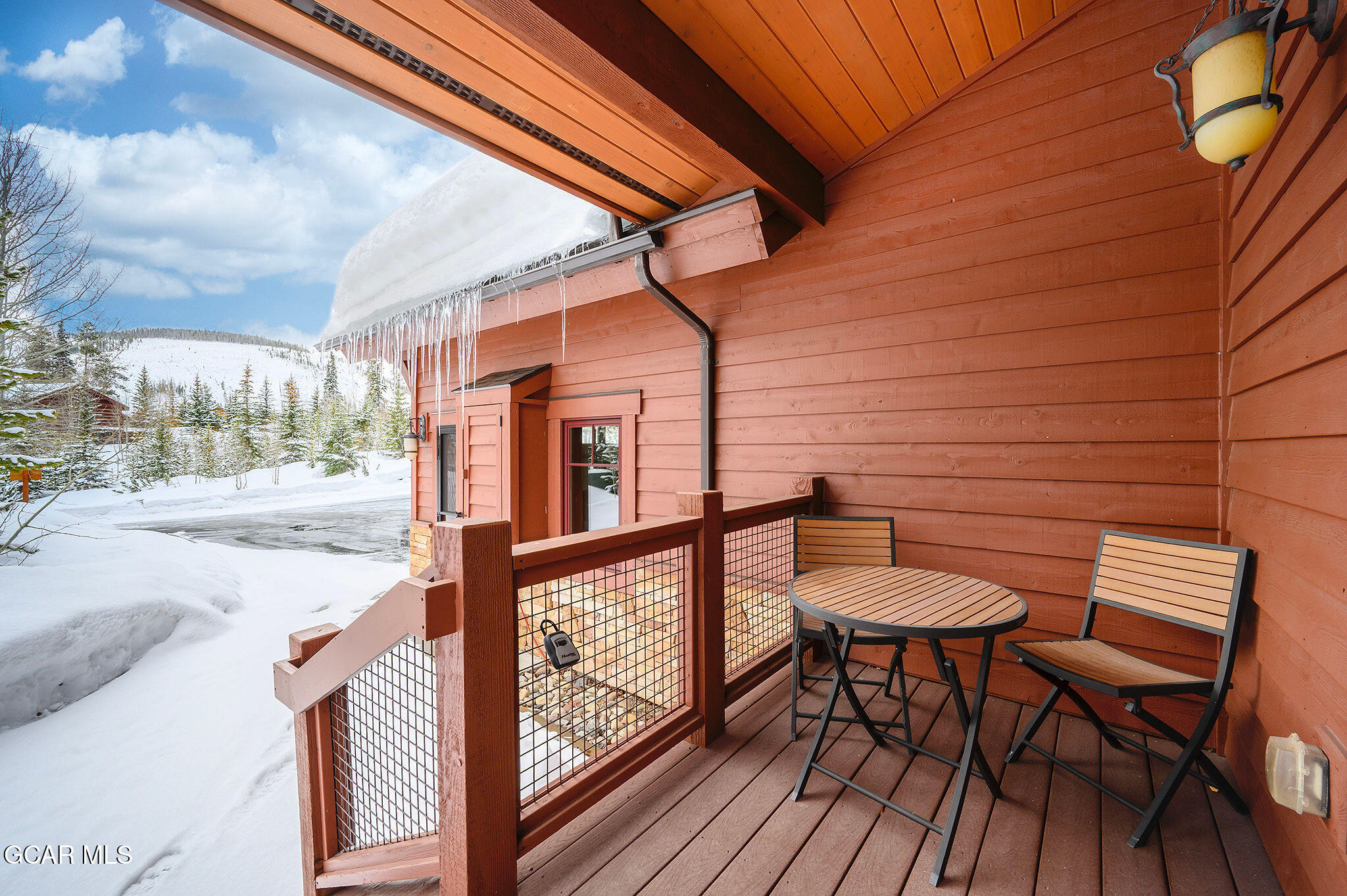 65 LAKE TRAIL Court