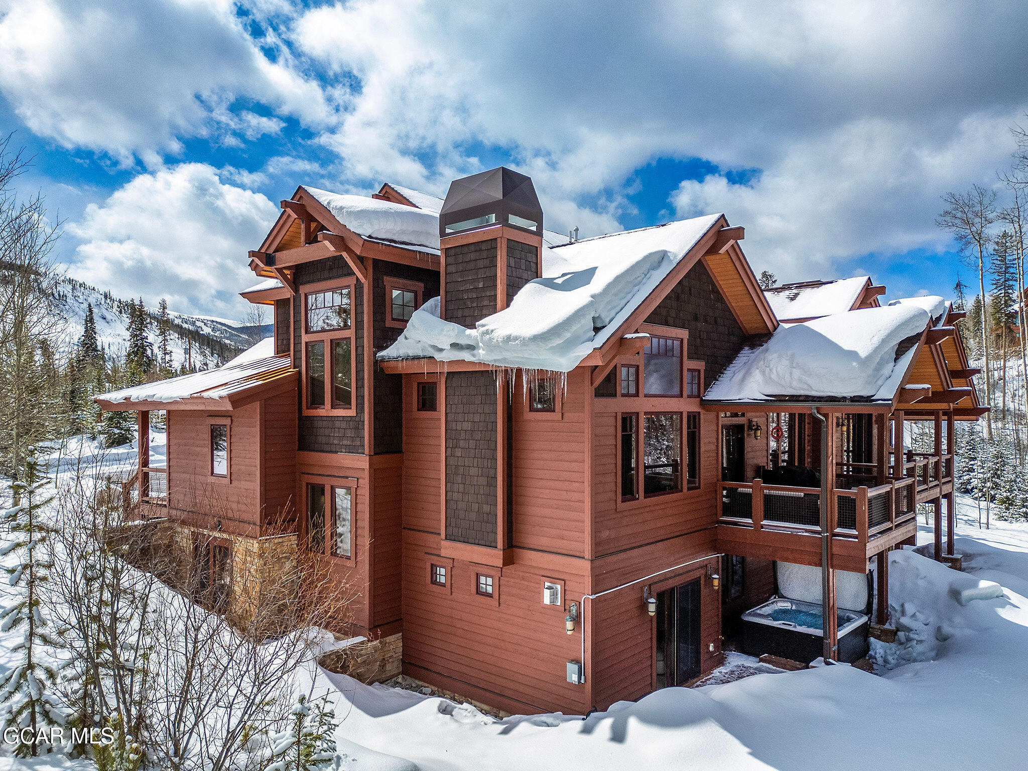 65 LAKE TRAIL Court
