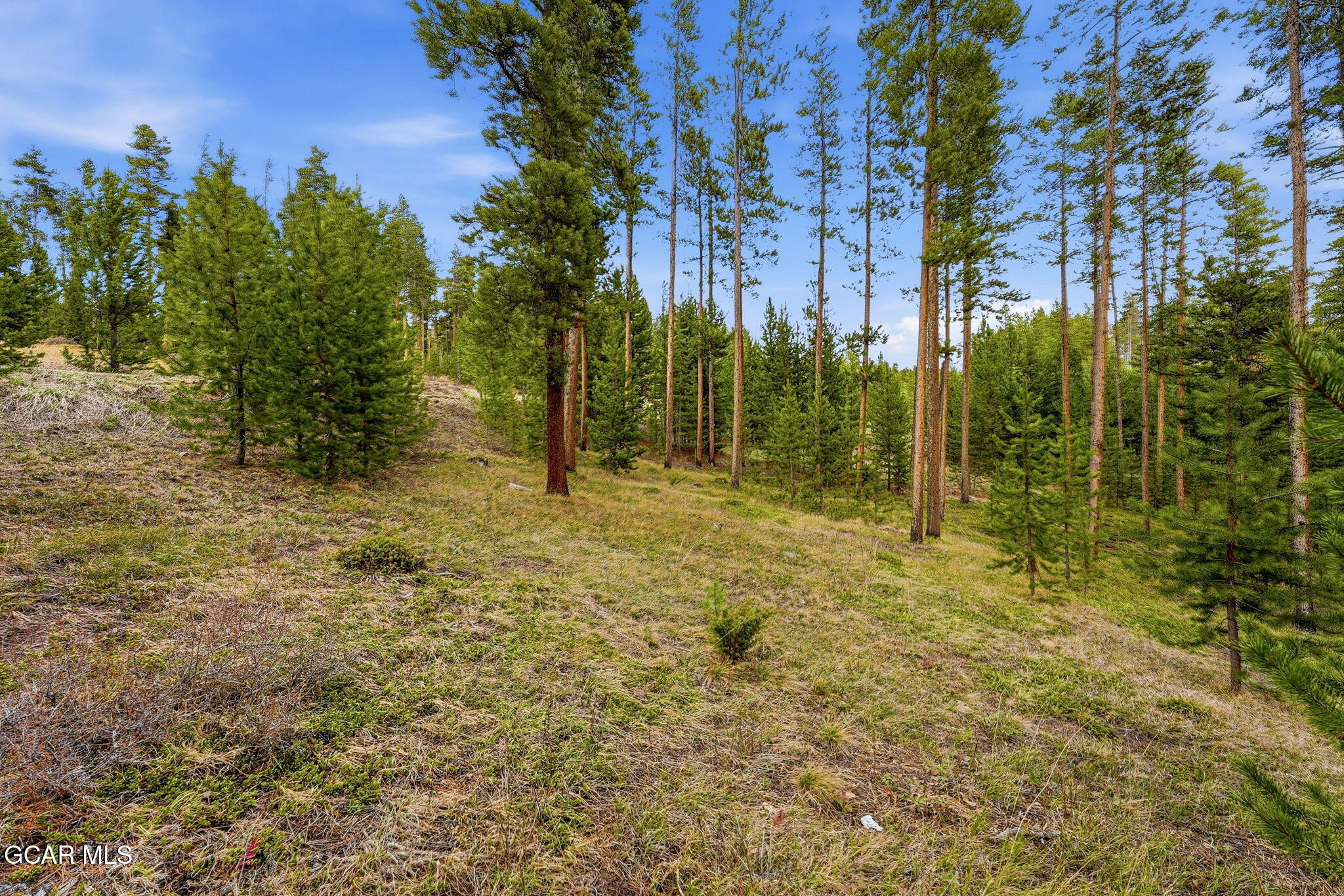 930 GCR 511/Golf Course Circle