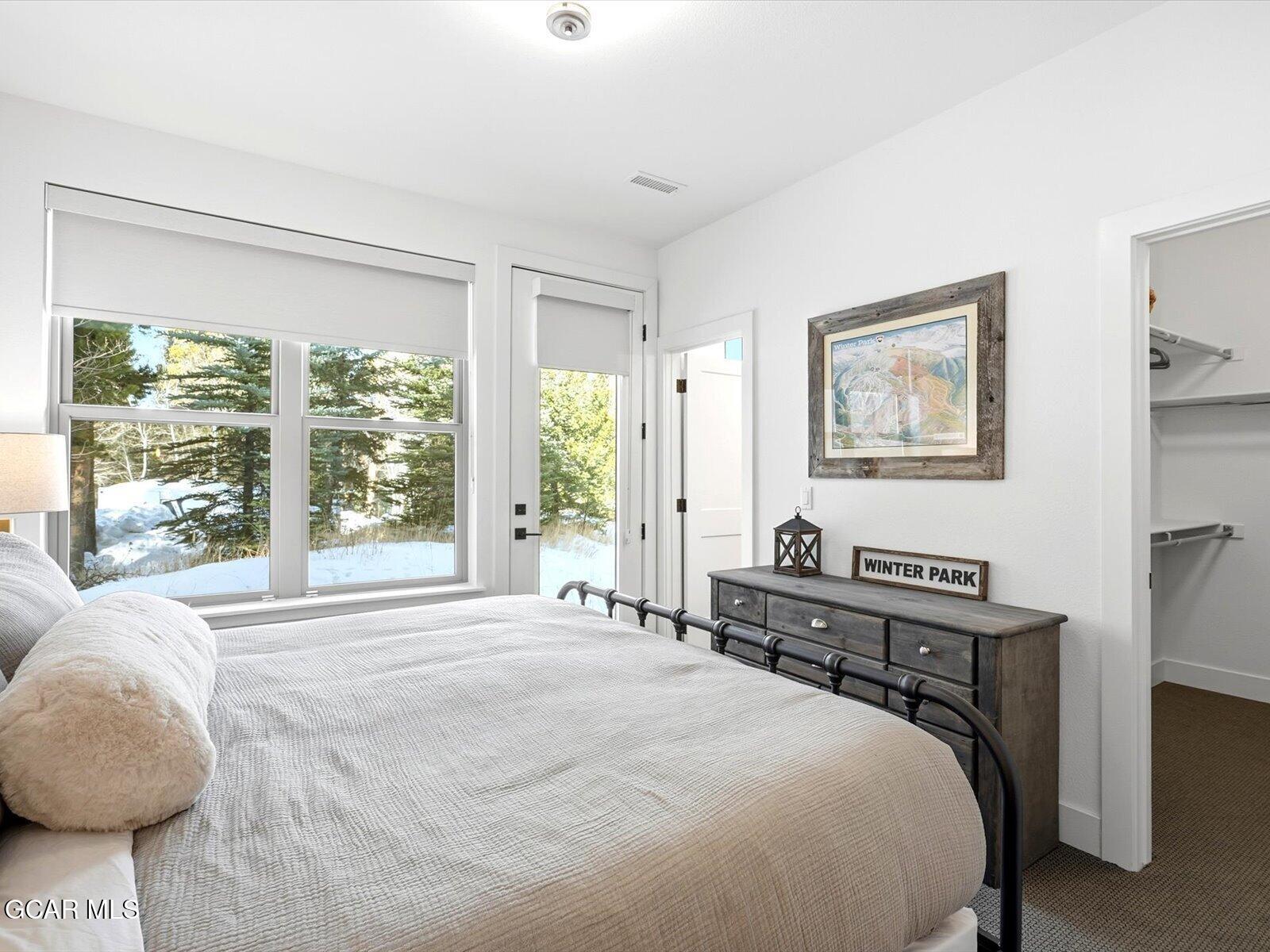15 ADVENTURE Avenue