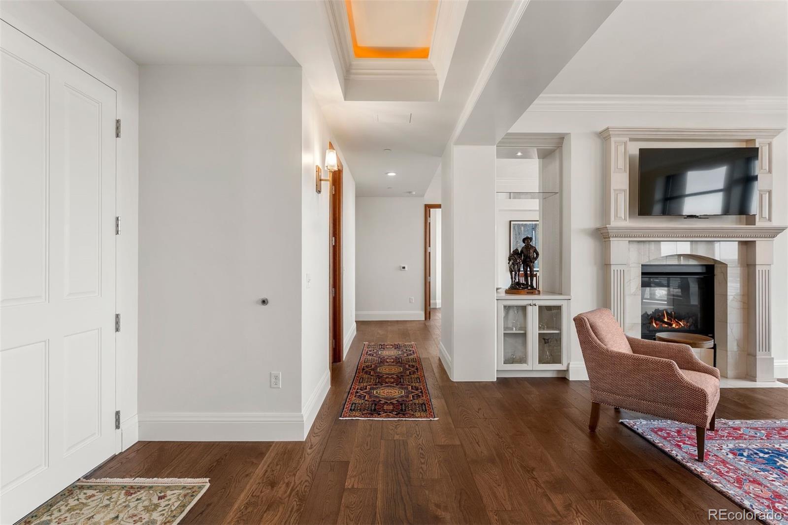 8100 E Union Avenue Unit: 2301