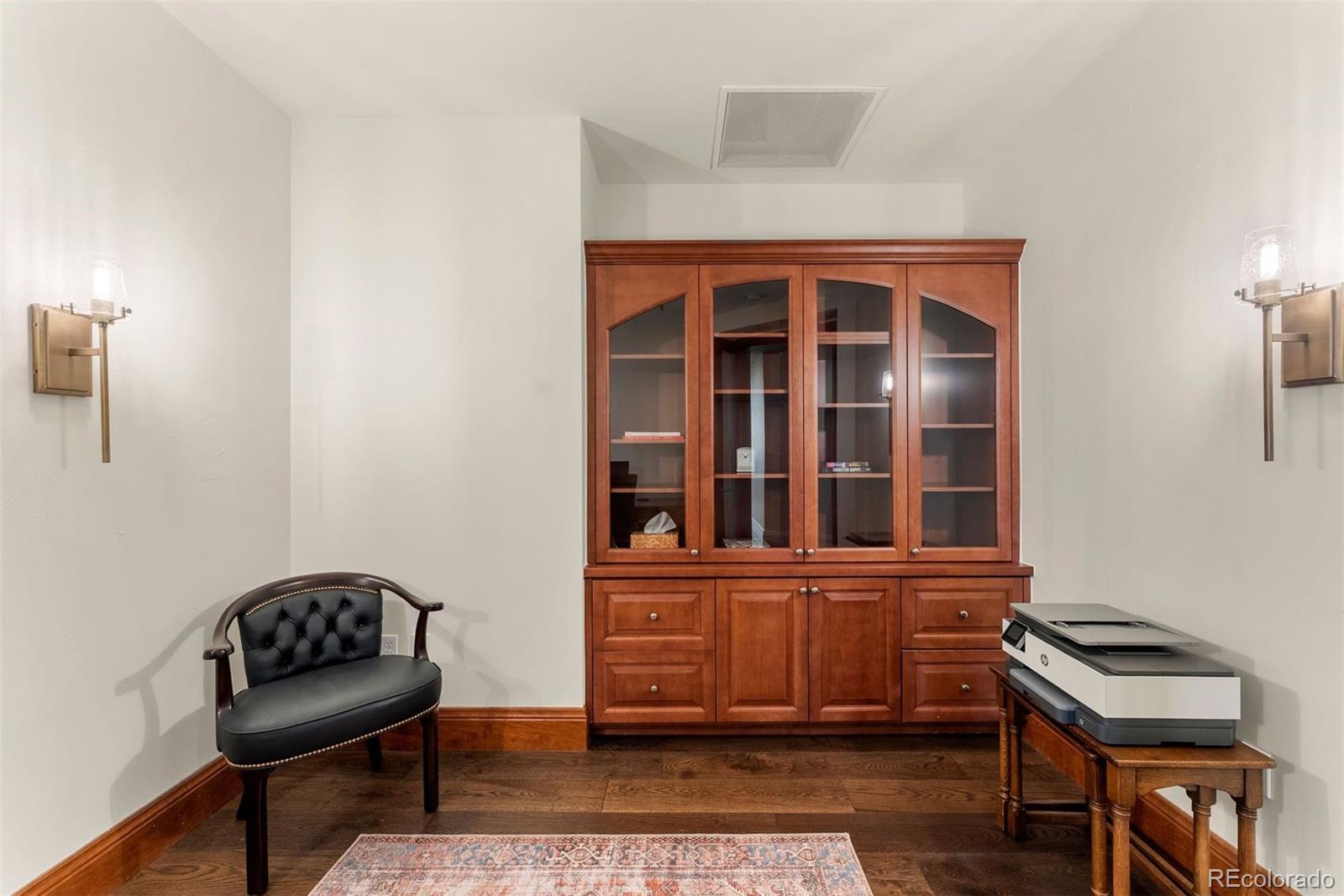 8100 E Union Avenue Unit: 2301