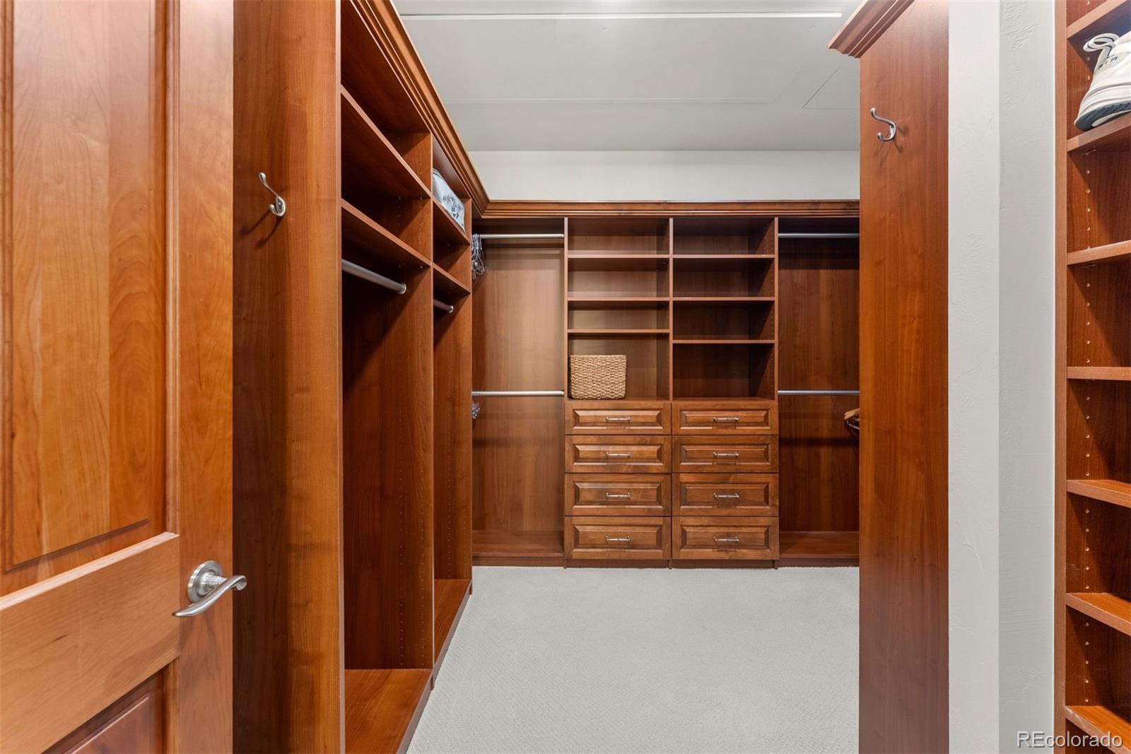 8100 E Union Avenue Unit: 2301
