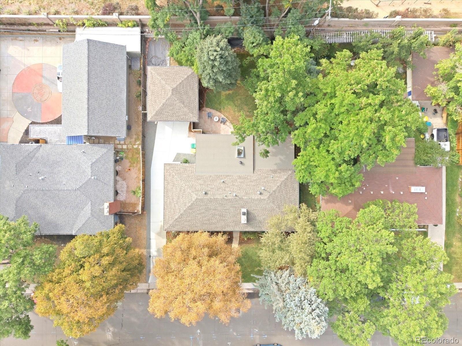 2338 E Floyd Place
