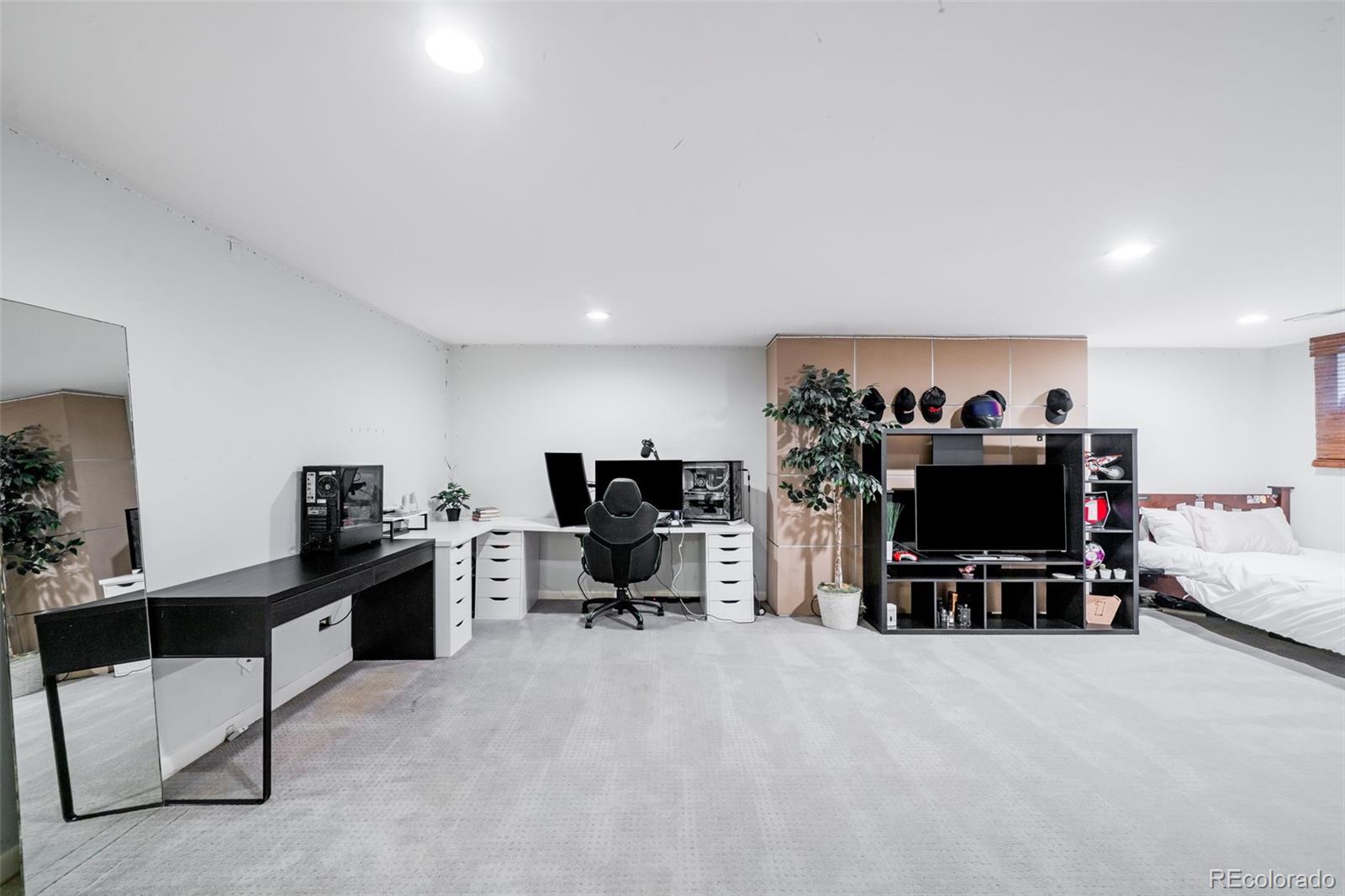 3477 S Clayton Boulevard