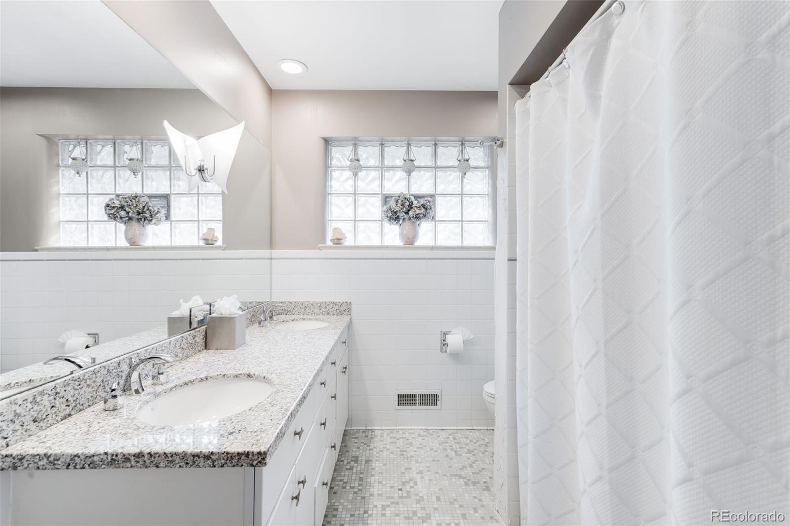 3477 S Clayton Boulevard