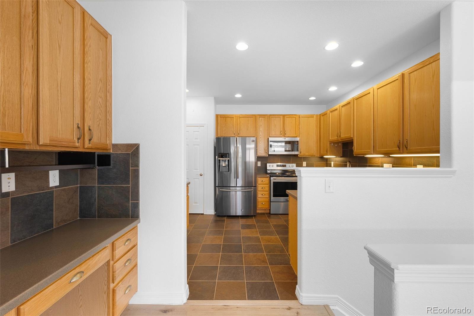 6658 S Shawnee Court