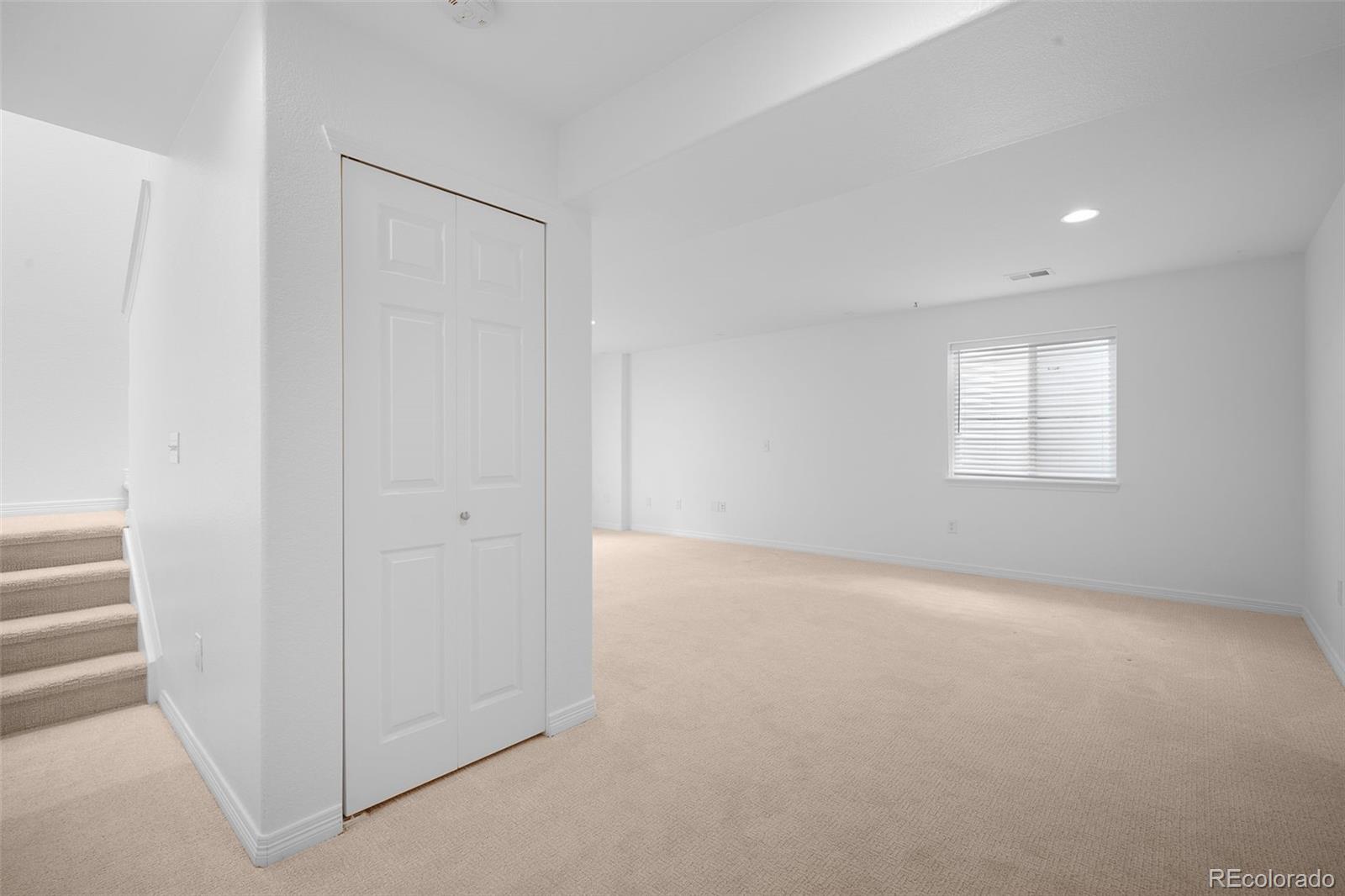 6658 S Shawnee Court