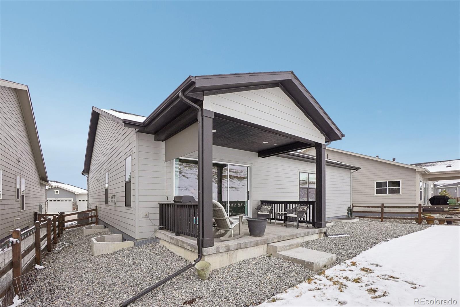 5622 Shadescale Way