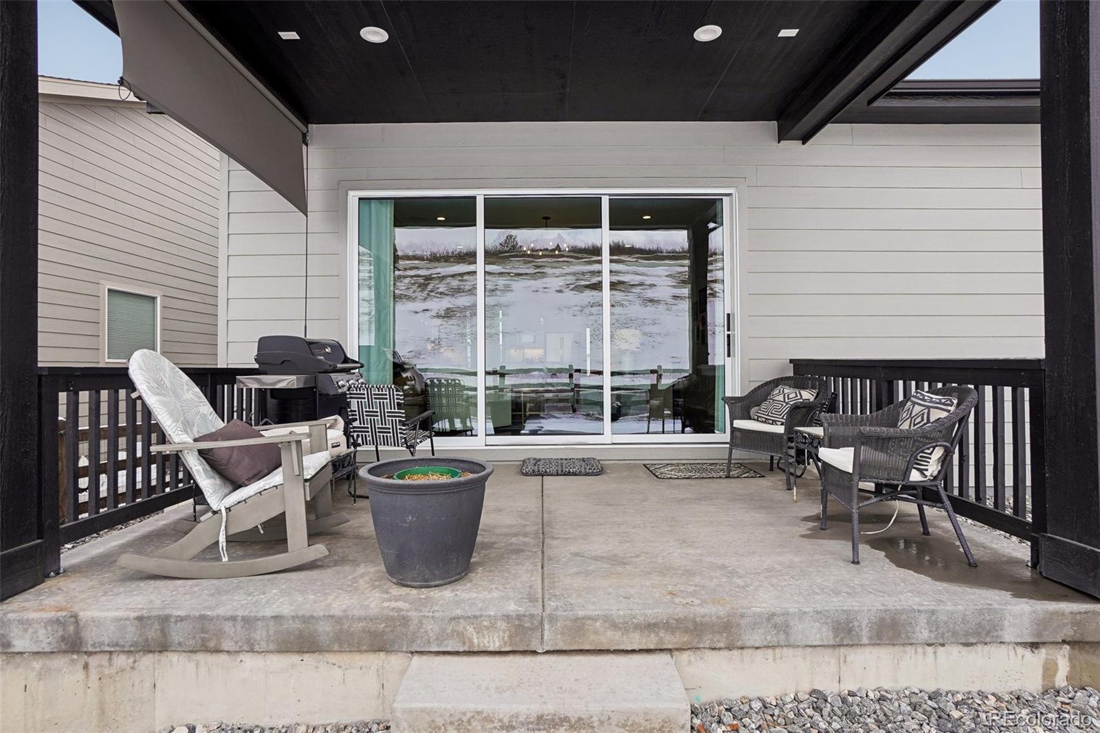 5622 Shadescale Way