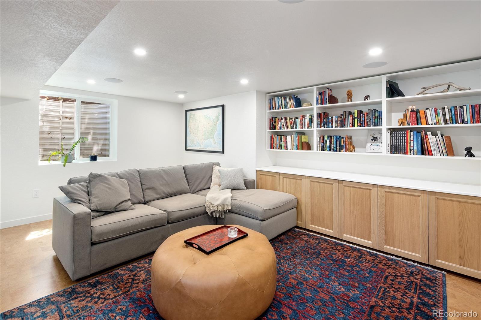 1842 S Fairfax Street