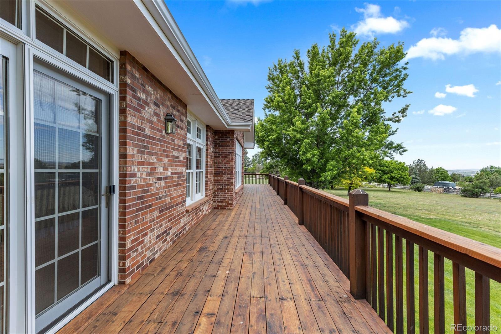18112 E Fremont Place