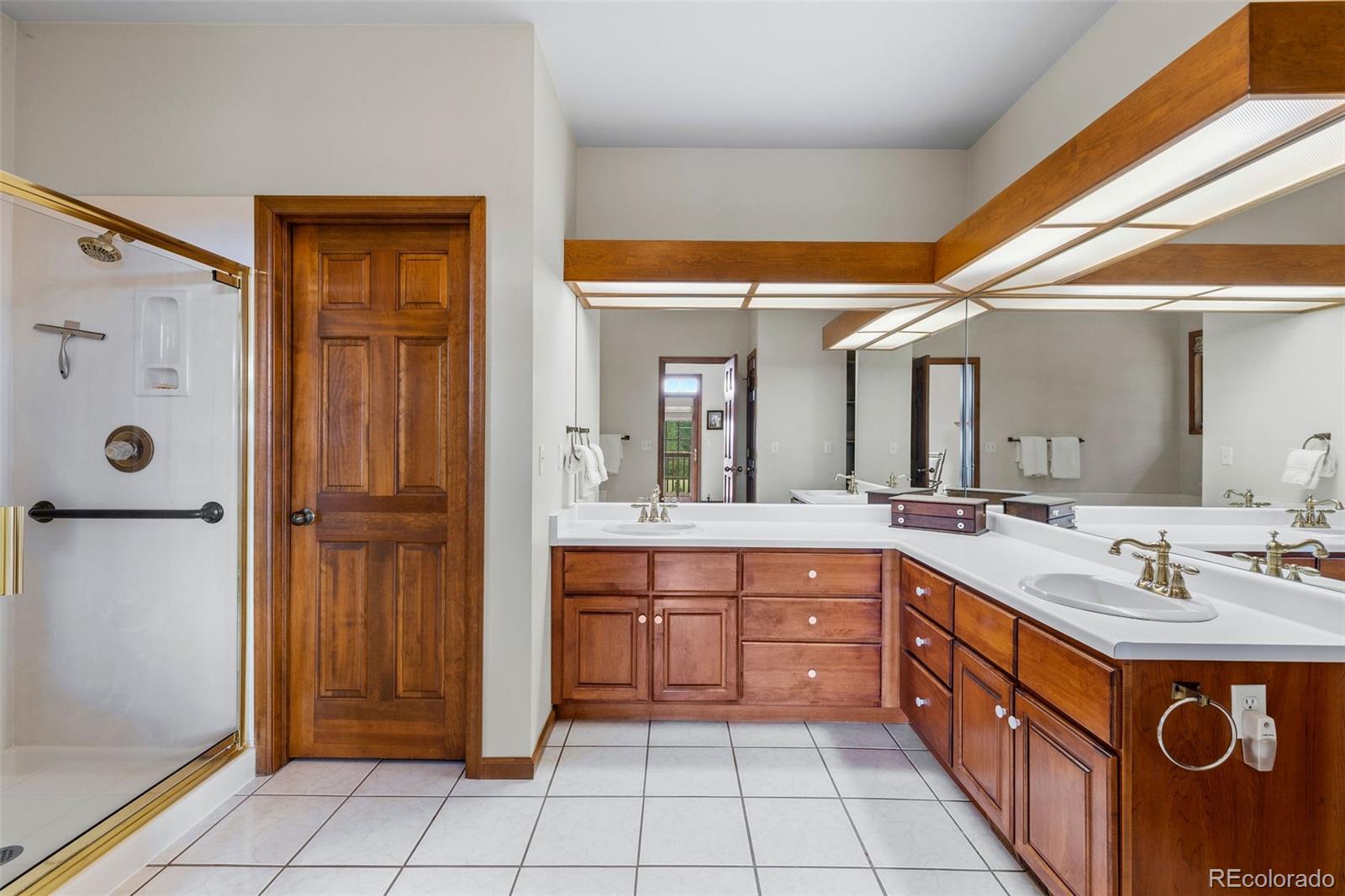 18112 E Fremont Place