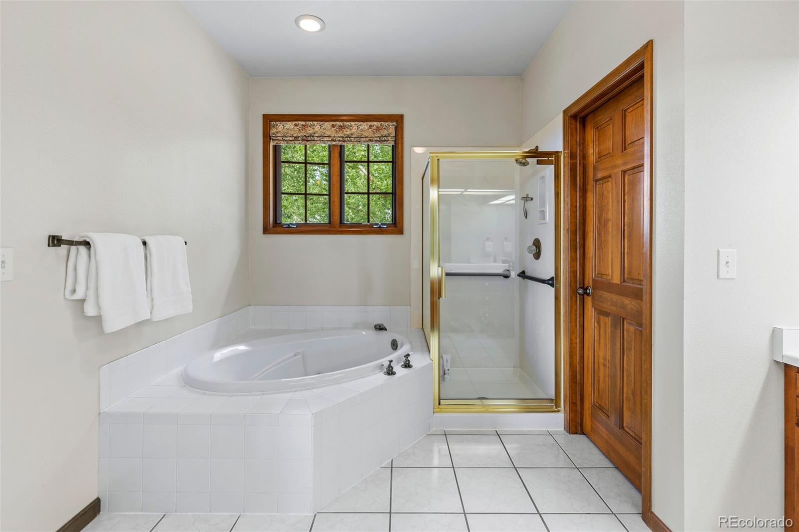 18112 E Fremont Place