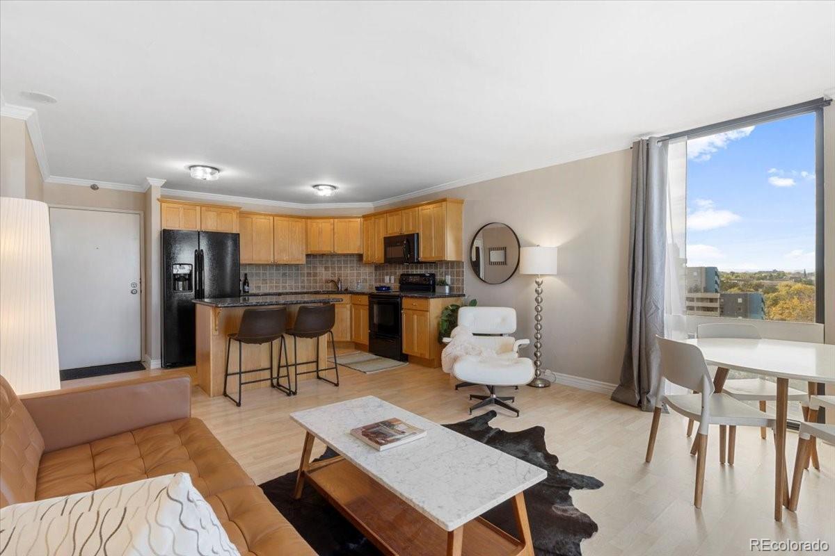 1301 Speer Boulevard Unit: 809