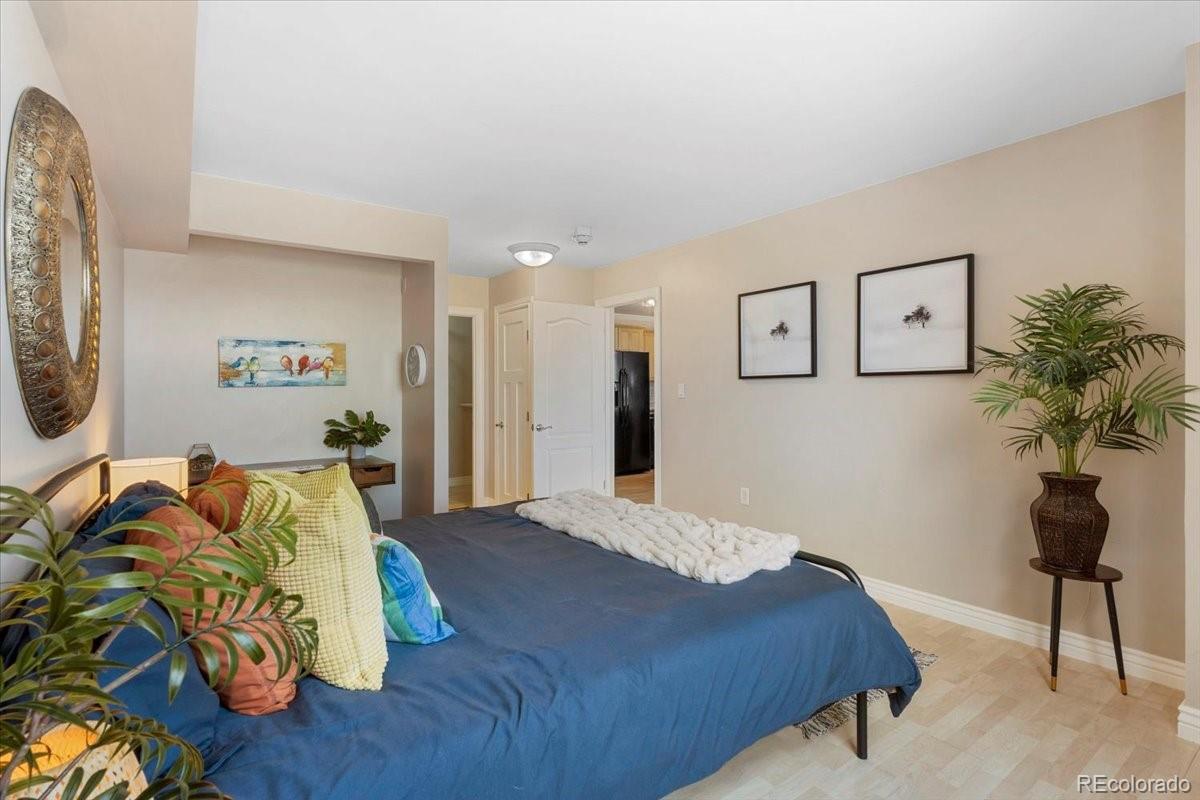1301 Speer Boulevard Unit: 809