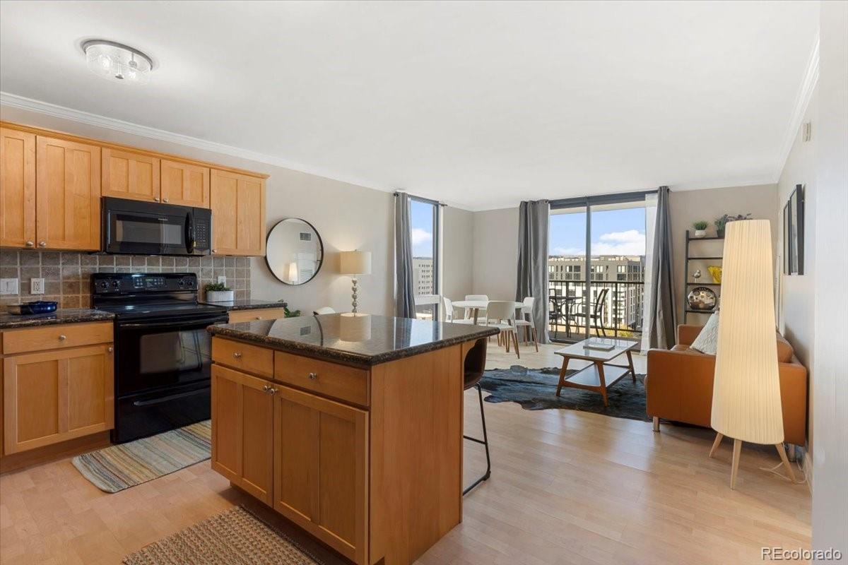 1301 Speer Boulevard Unit: 809