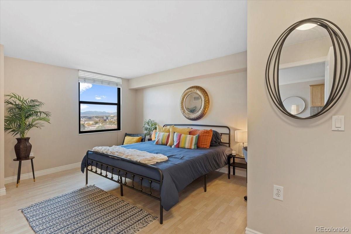 1301 Speer Boulevard Unit: 809