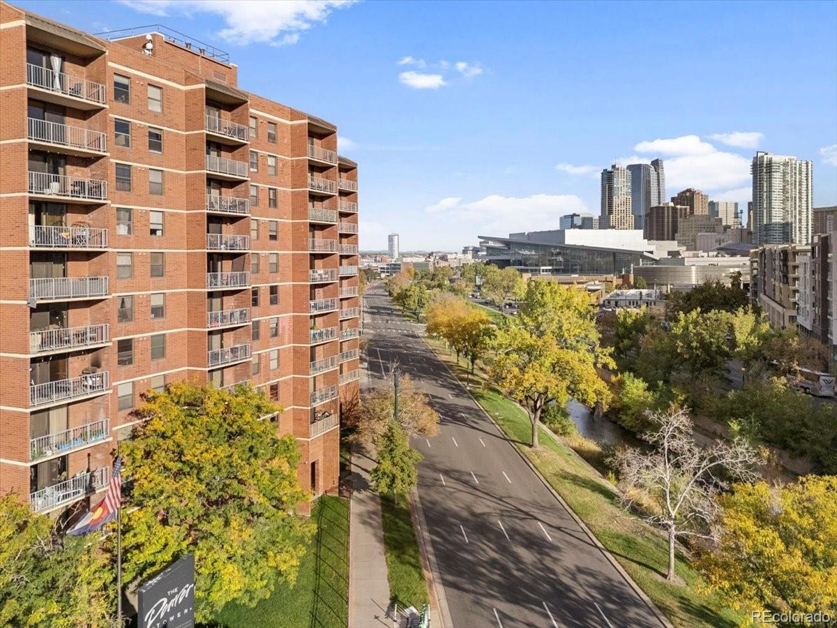 1301 Speer Boulevard Unit: 809