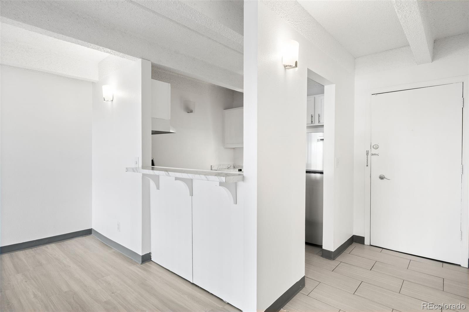 1265 Race Street Unit: 208