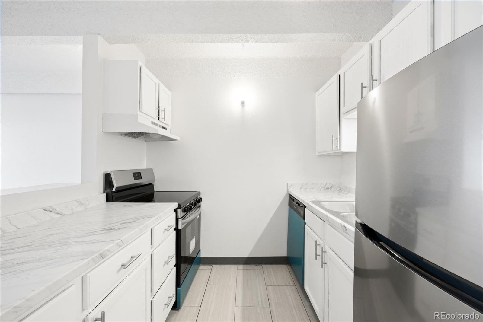 1265 Race Street Unit: 208