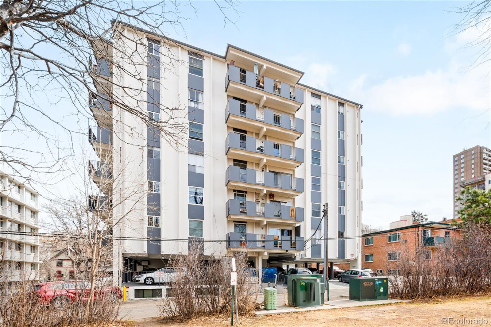 1265 Race Street Unit: 208