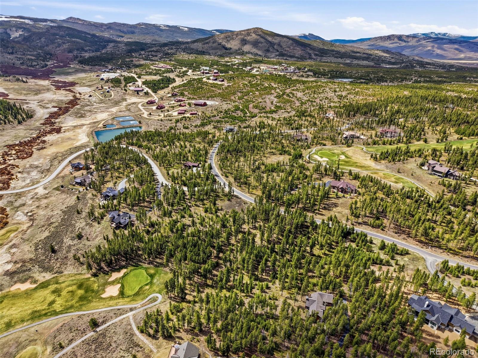 930 GCR 511/Golf Course Circle