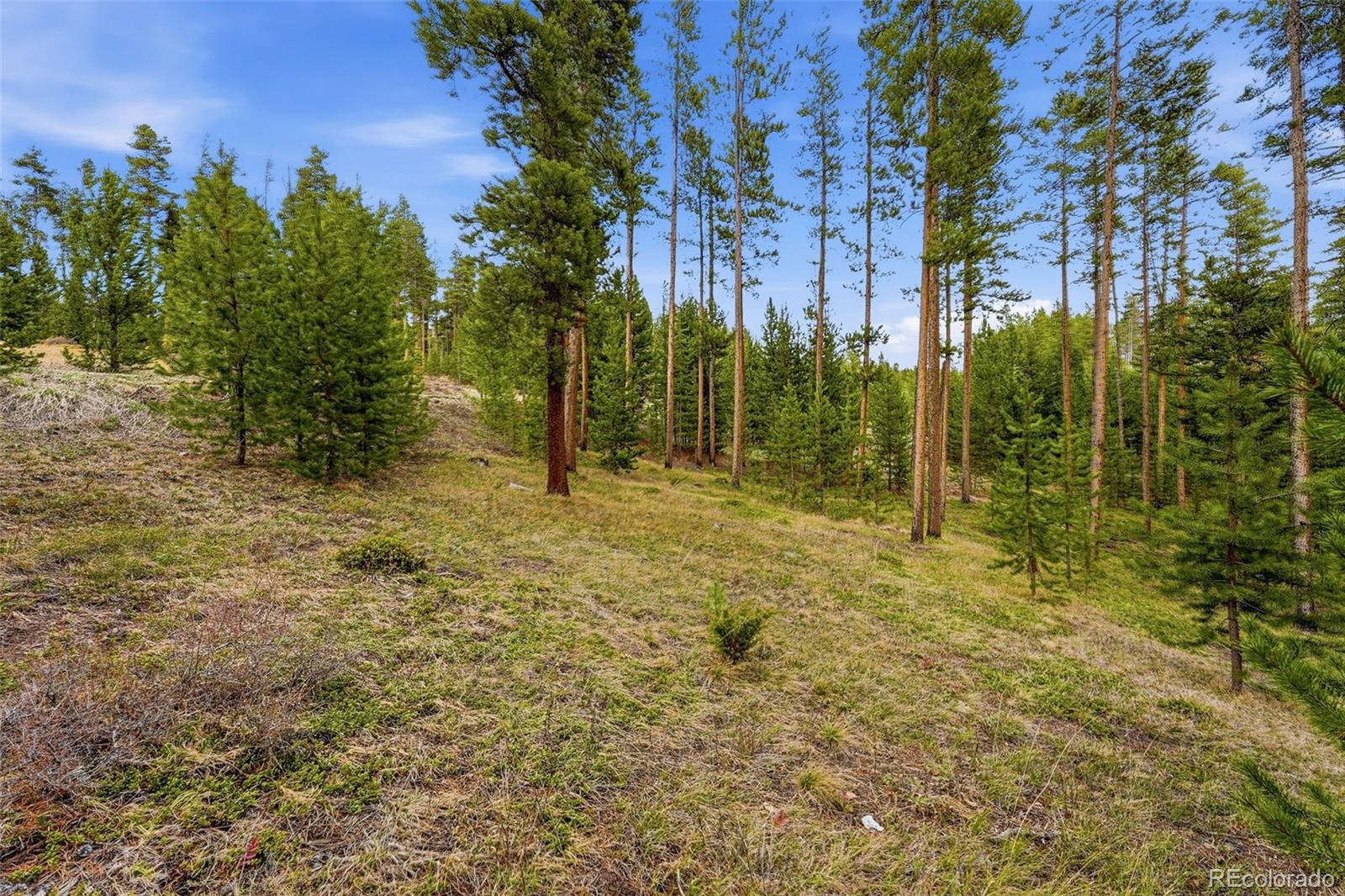 930 GCR 511/Golf Course Circle