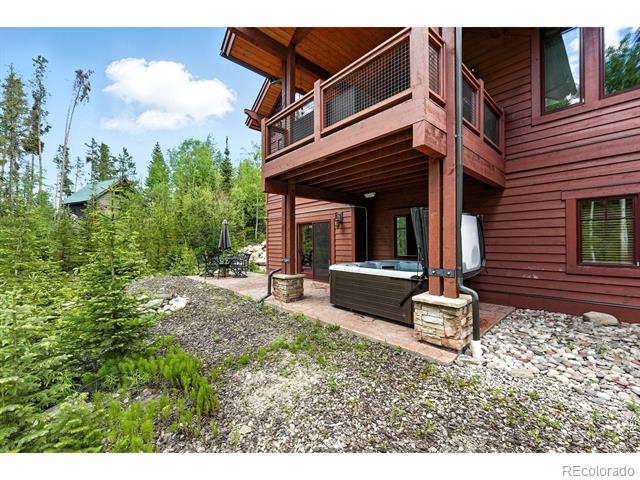 65 Lake Trail Court