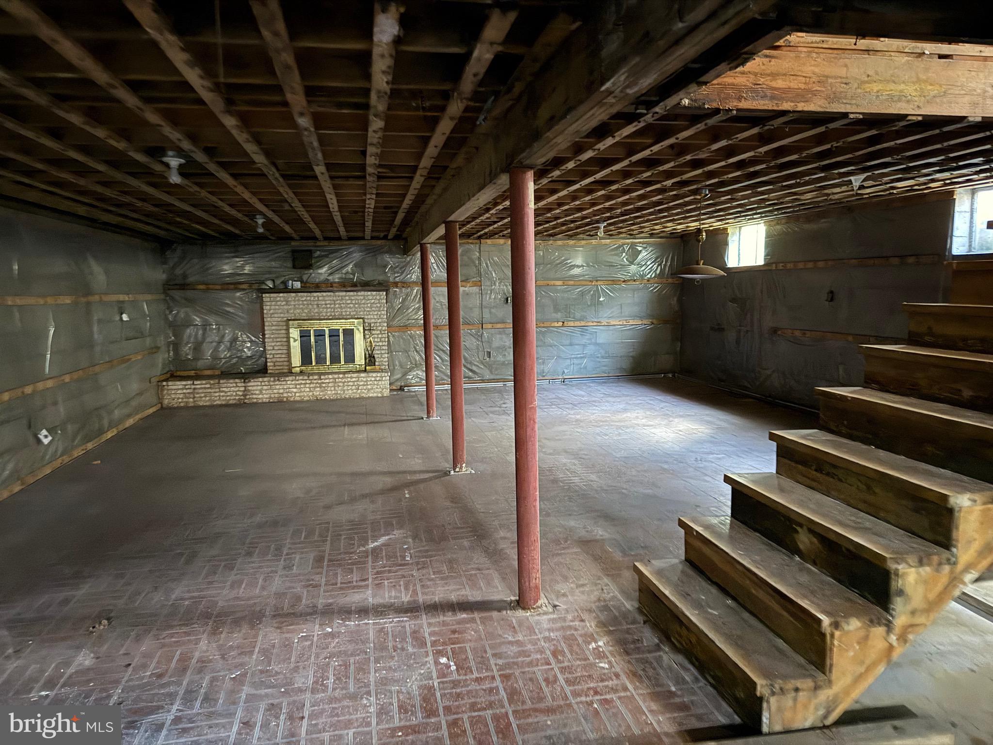 18425 TAKOMA DRIVE SW