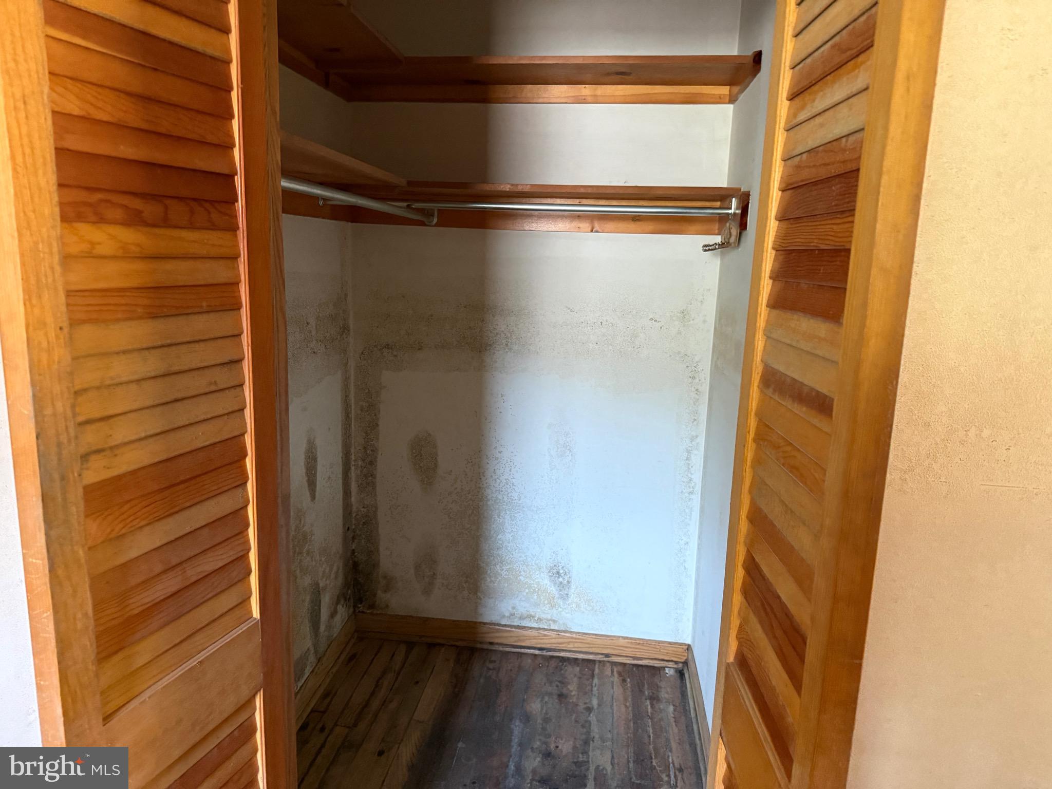 18425 TAKOMA DRIVE SW