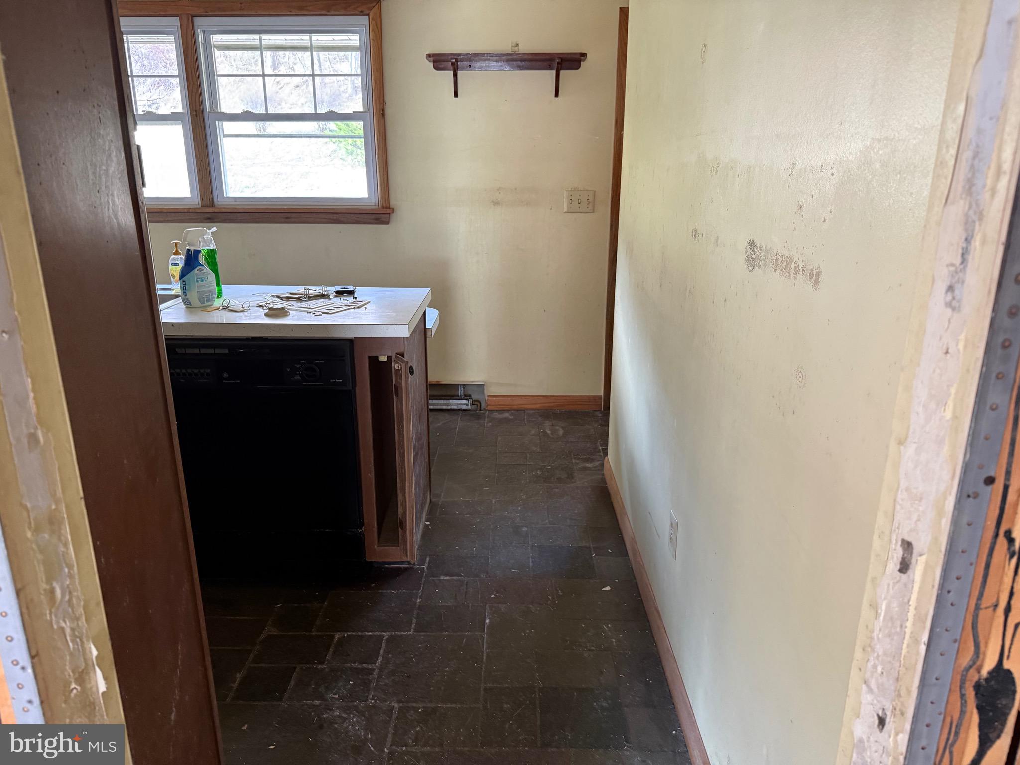 18425 TAKOMA DRIVE SW