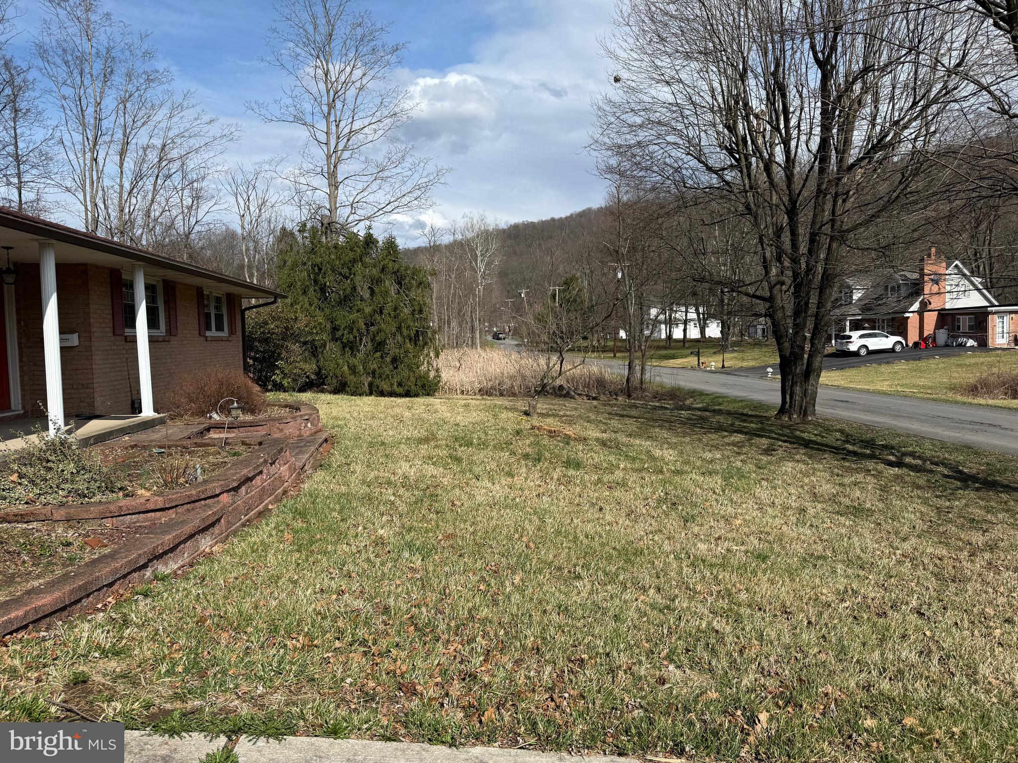 18425 TAKOMA DRIVE SW