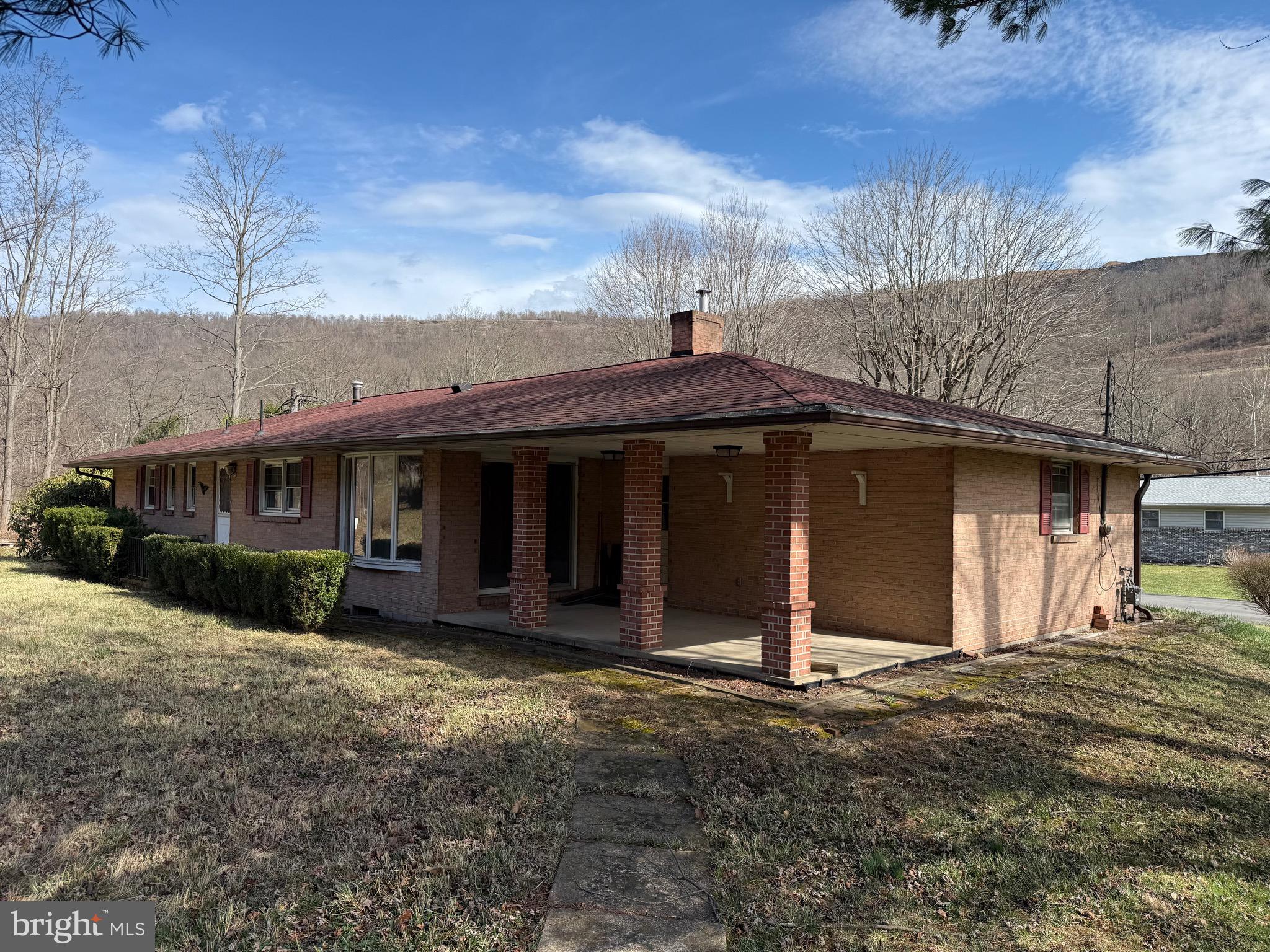 18425 TAKOMA DRIVE SW