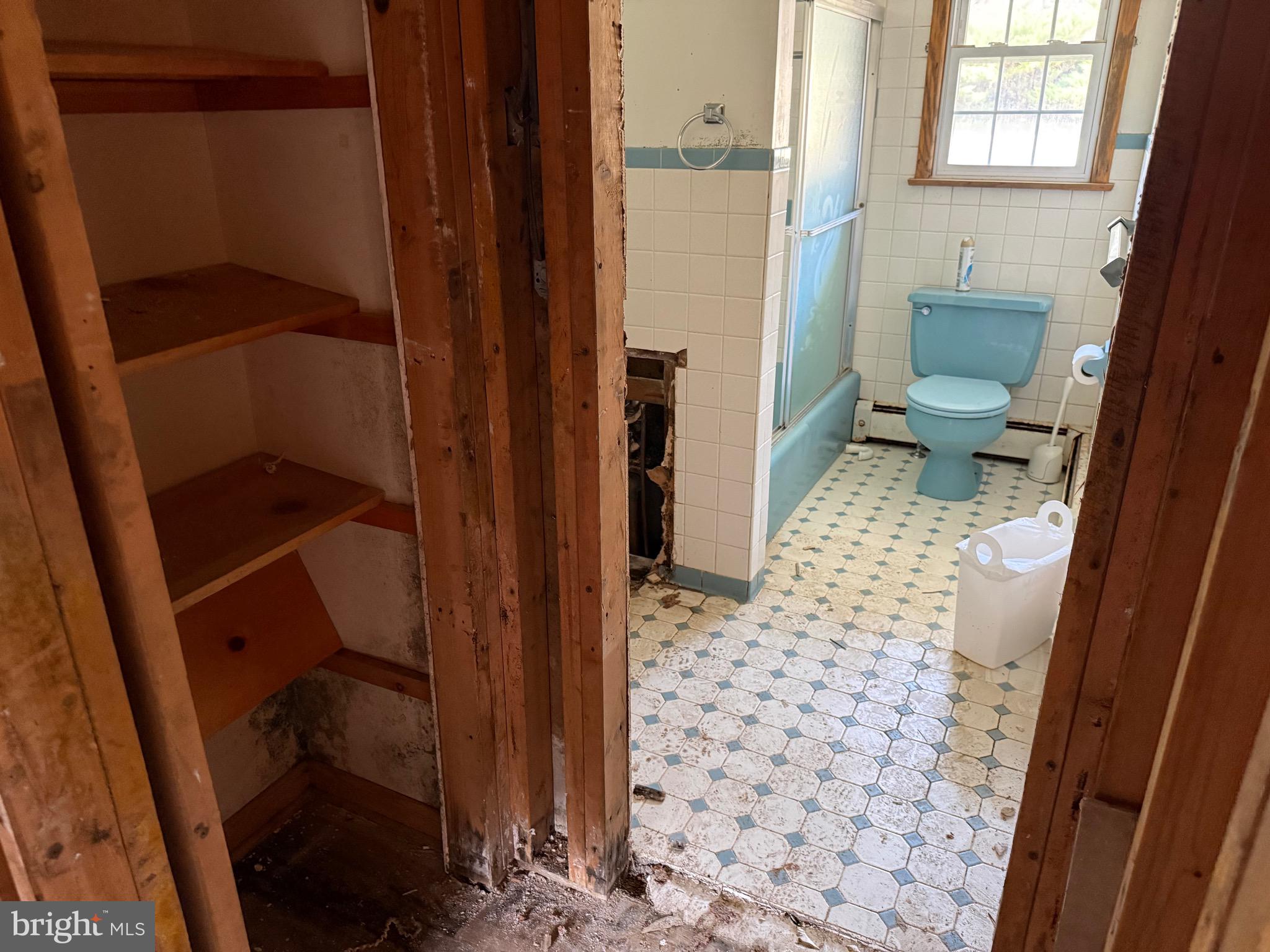 18425 TAKOMA DRIVE SW