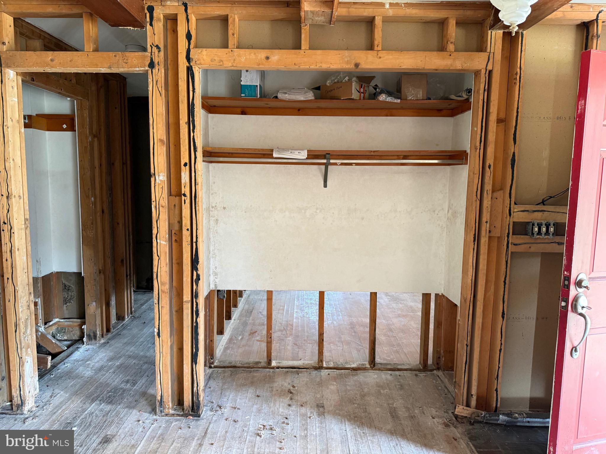 18425 TAKOMA DRIVE SW