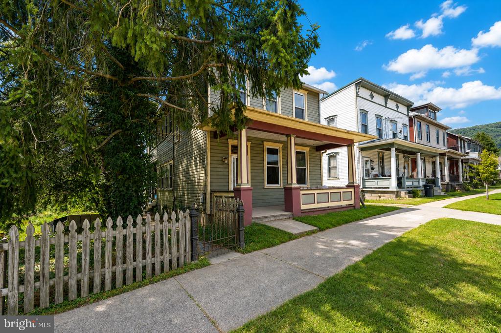 608 COLUMBIA AVENUE